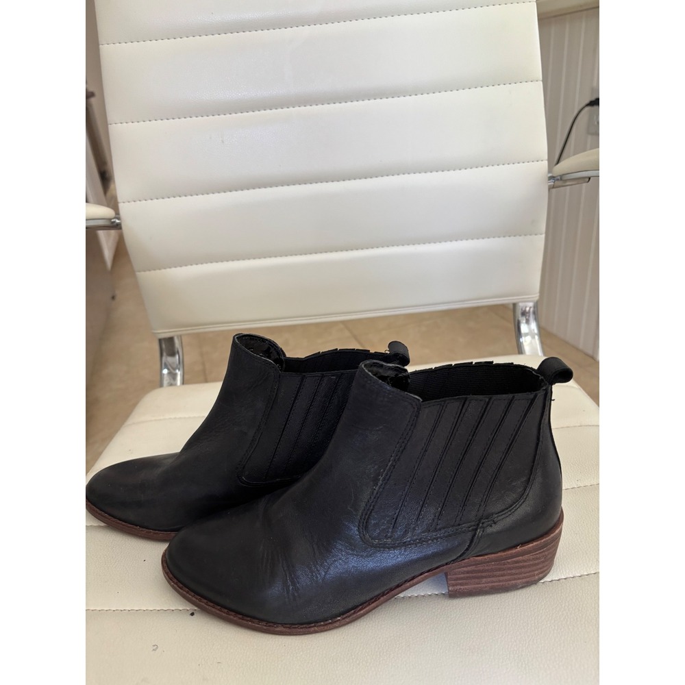 Gianni Bini Womens Black Leather Chelsea Ankle Boots‎ Pointed Toe Block Heel